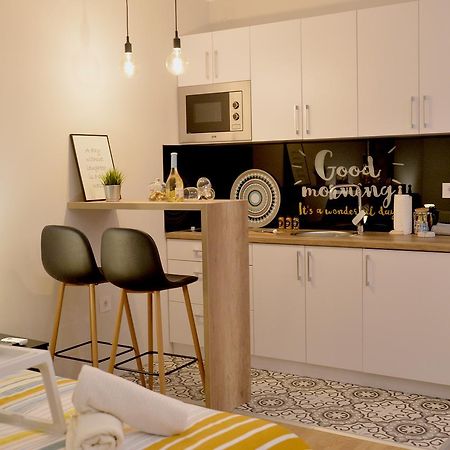 Apartment Pleasure Нови-Сад Экстерьер фото