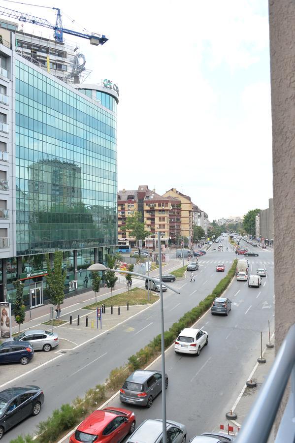Apartment Pleasure Нови-Сад Экстерьер фото